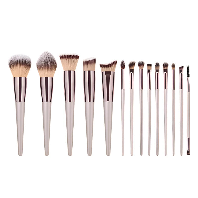 Queen Nefertari Brush set