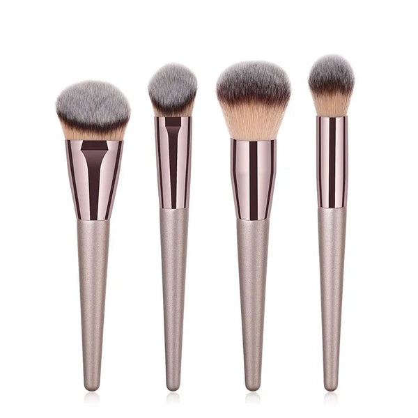 Nefertari Champagne everyday set